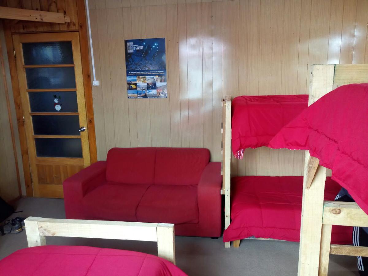 Hostal La Morenita Punta Arenas Exteriör bild